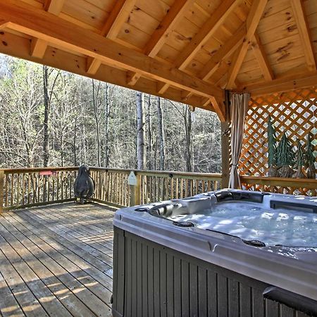Vila Tree Top Dream Cabin With Hot Tub In Gatlinburg! Exteriér fotografie