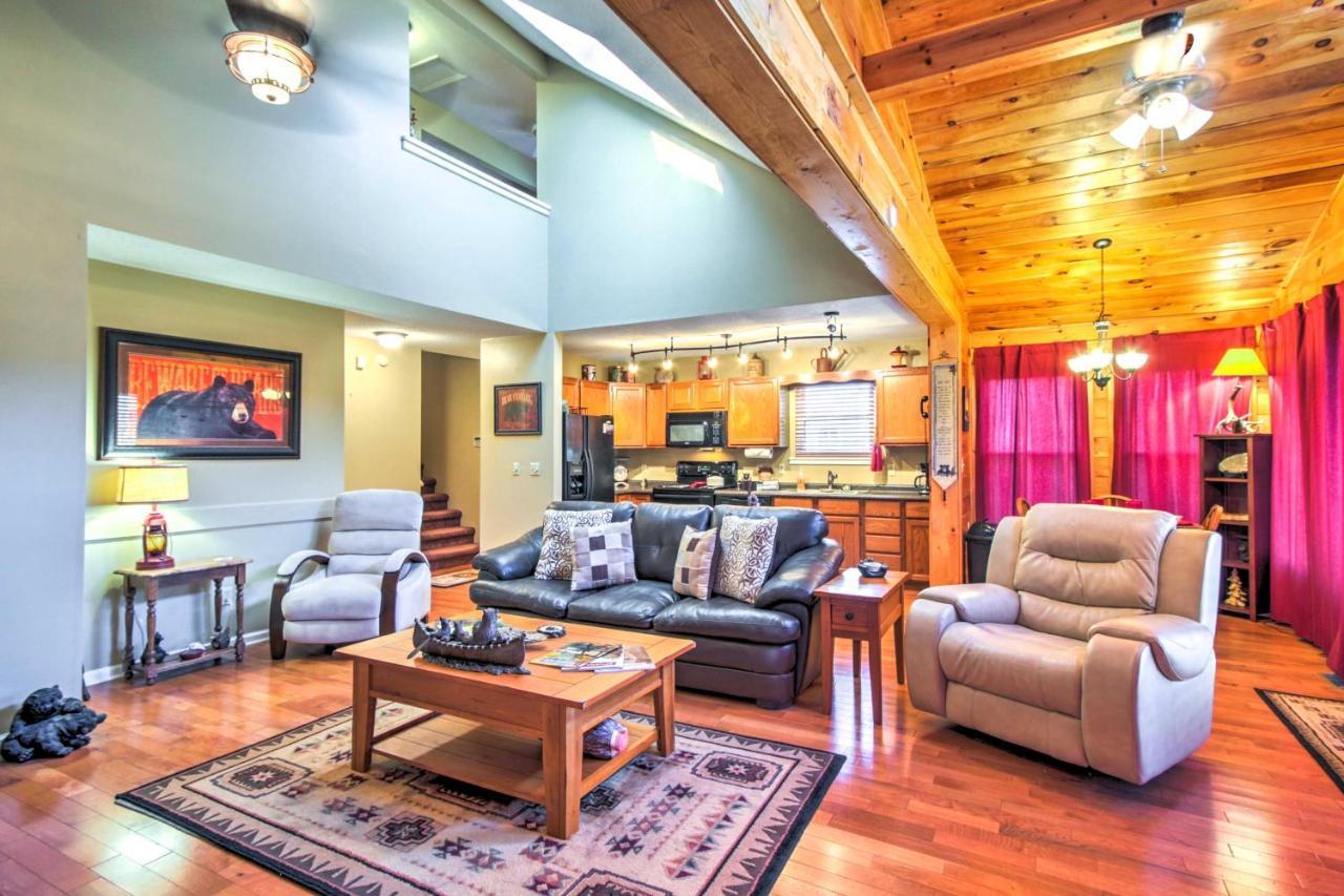 Vila Tree Top Dream Cabin With Hot Tub In Gatlinburg! Exteriér fotografie
